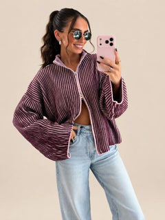Zipper Cardigan Streifen – Bordeaux – Vorderansicht | Lisa’s Boutique
