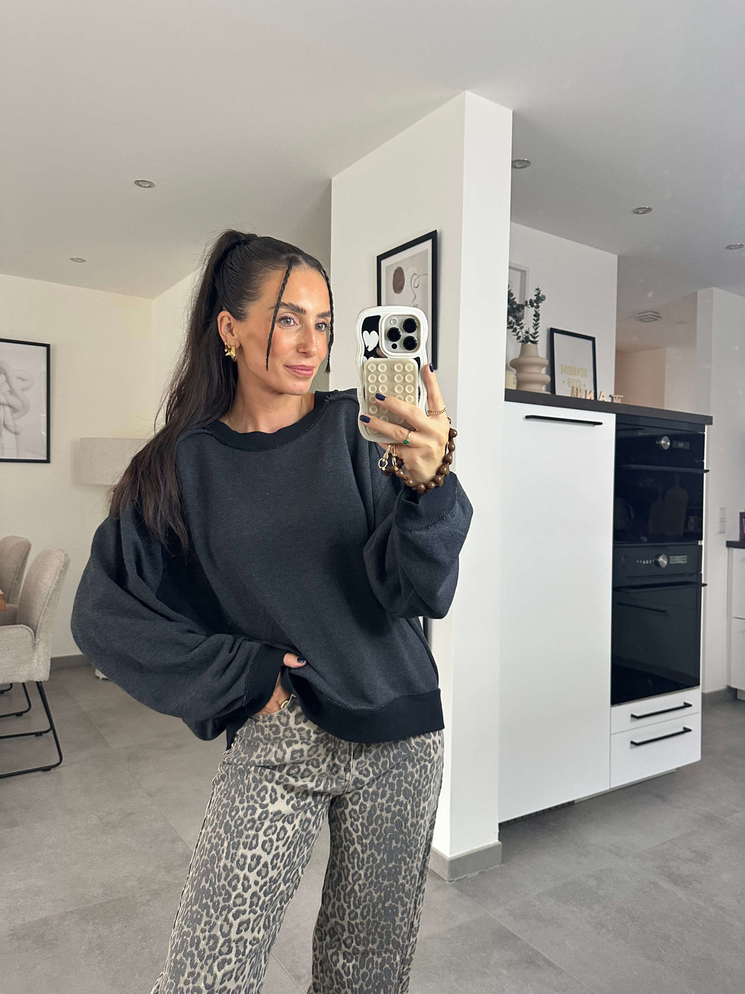 Lässiger Pullover – Anthrazit