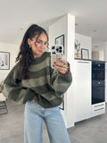Flauschii kurz Oversize-Strickpullover in Khaki gestreift