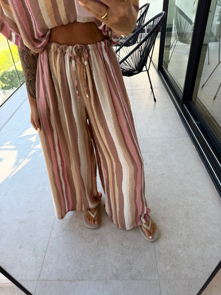 Gestreifte Schlabberhose – Beige