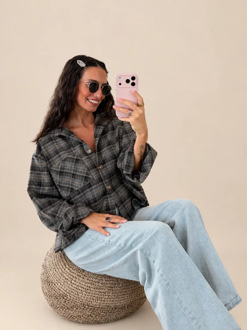 Kariertes Crop Hemd – Grau