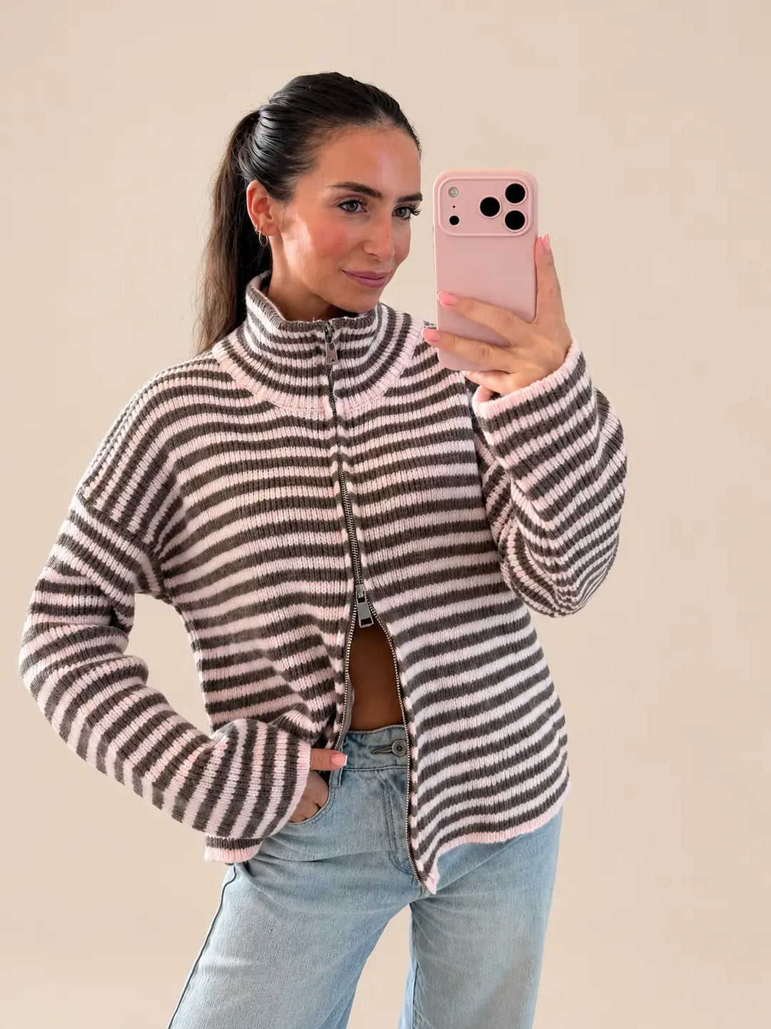 Strick Cardigan mit Reißverschluss – Taupe/Rose | Lisa’s Boutique