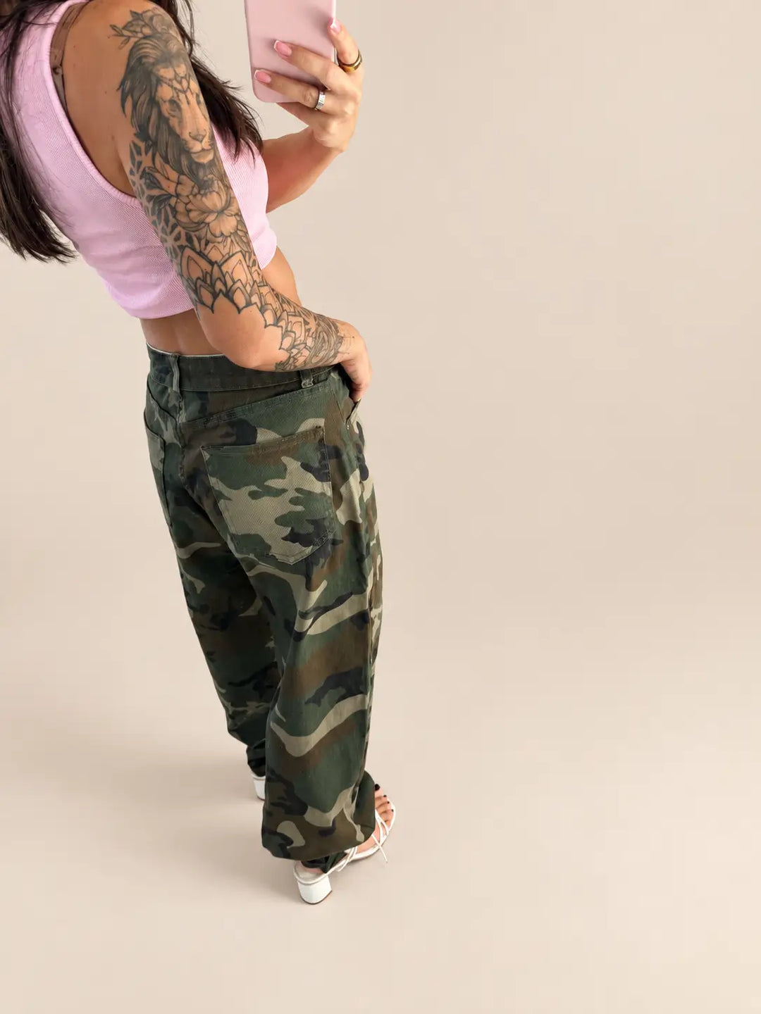 Ballon Straight Jeans mit Stretch – Camouflage