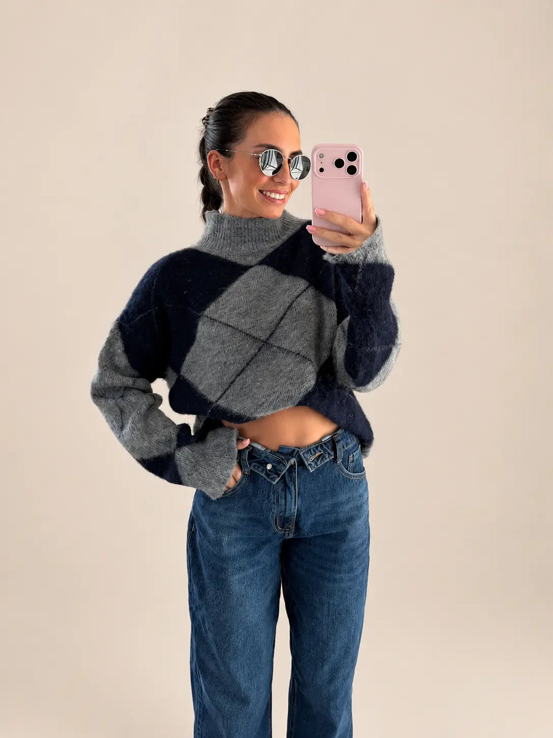 Argyle Knit Sweater – Grey