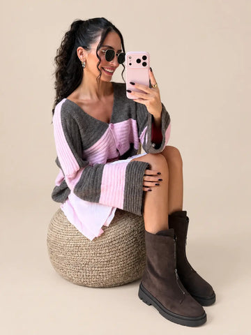 Gestreifter Cardigan in Grau und Rosé für Damen | Lisa’s Boutique