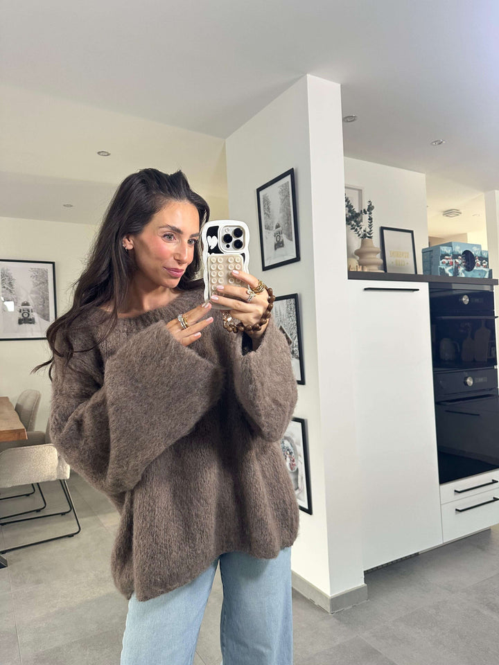 Cozy-Strickpillover in Taupe