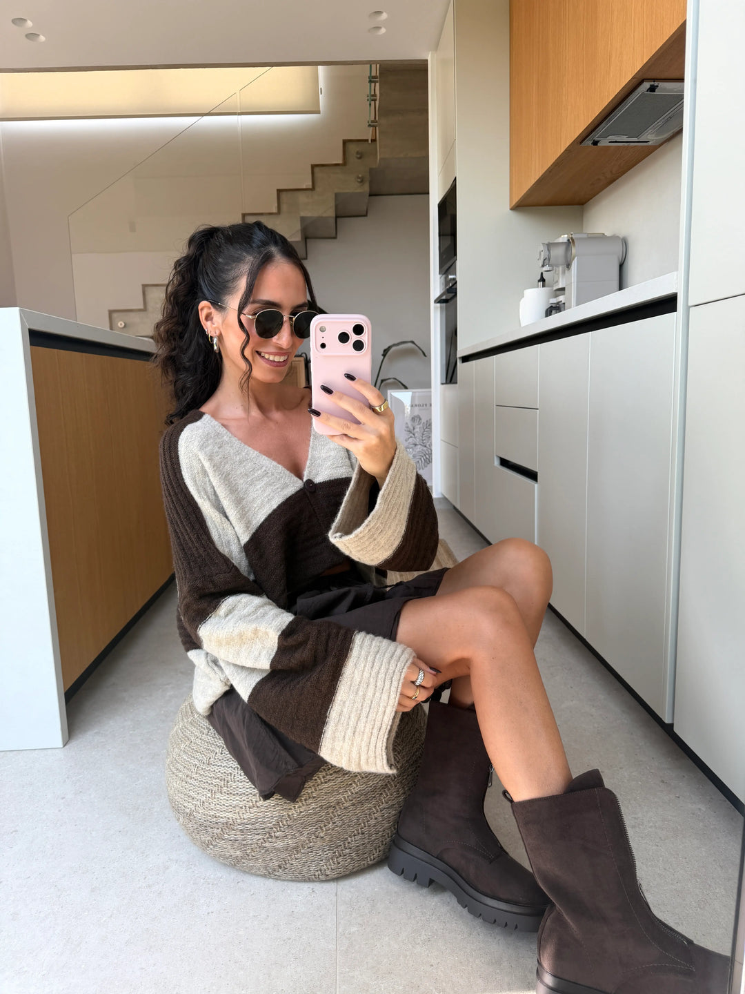 Gestreept bruin vest volledig aanzicht | Lisa’s Boutique