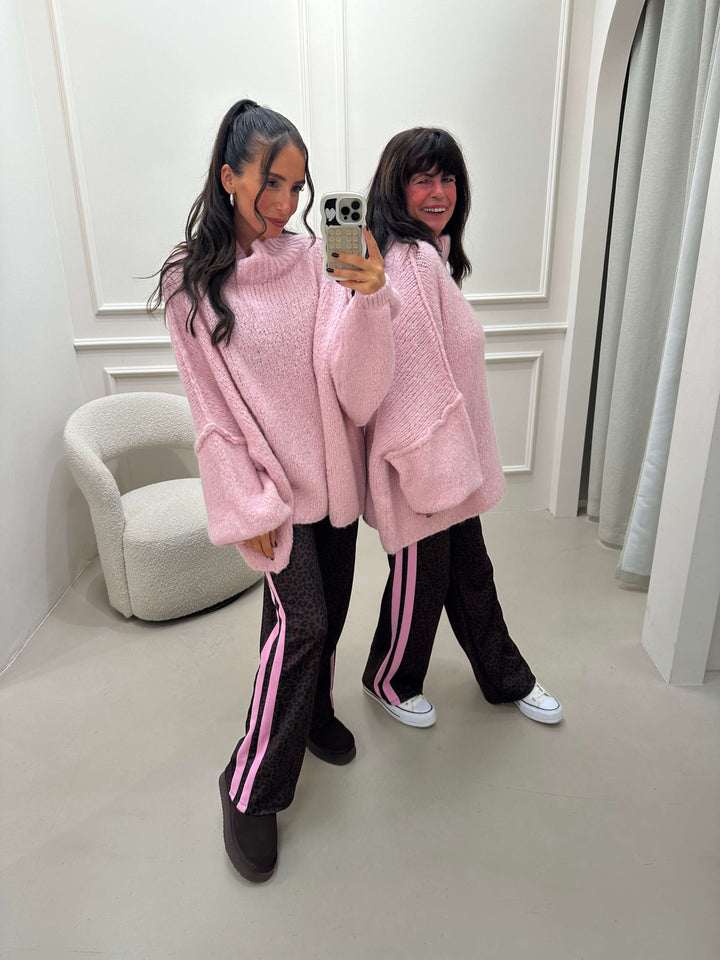 Flauschi Oversize-Strickpullover in Rosa