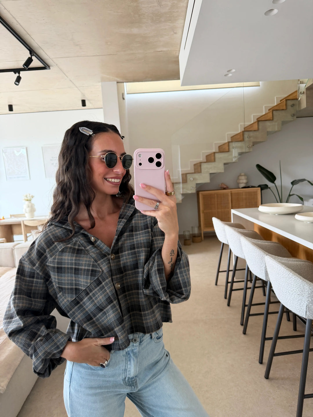 Kariertes Crop Hemd – Grau