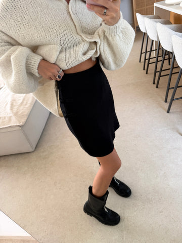 Gonna in maglia – Nera, vista 6 | Lisa’s Boutique