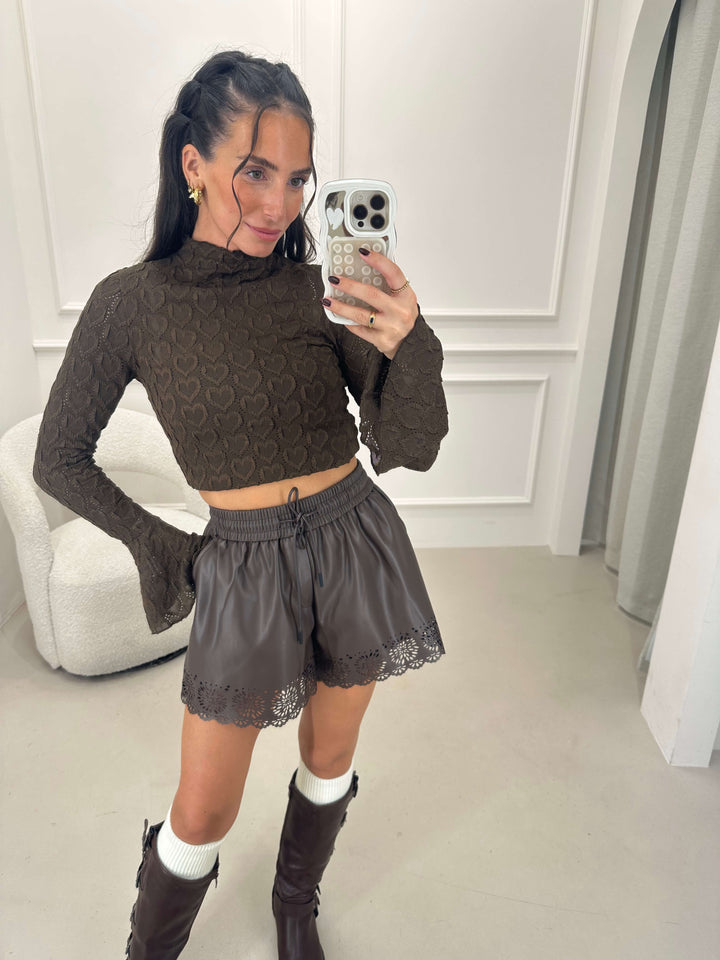 Spitzenbluse Braun – Langarm mit Herzmuster