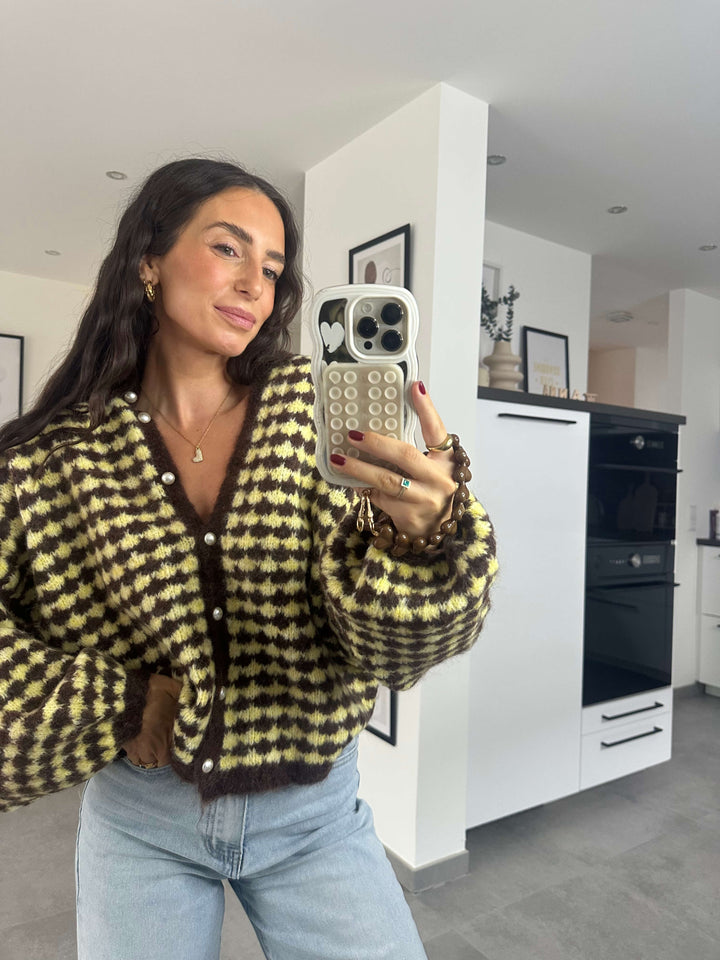 Knitted cardigan with buttons in yellow-brown