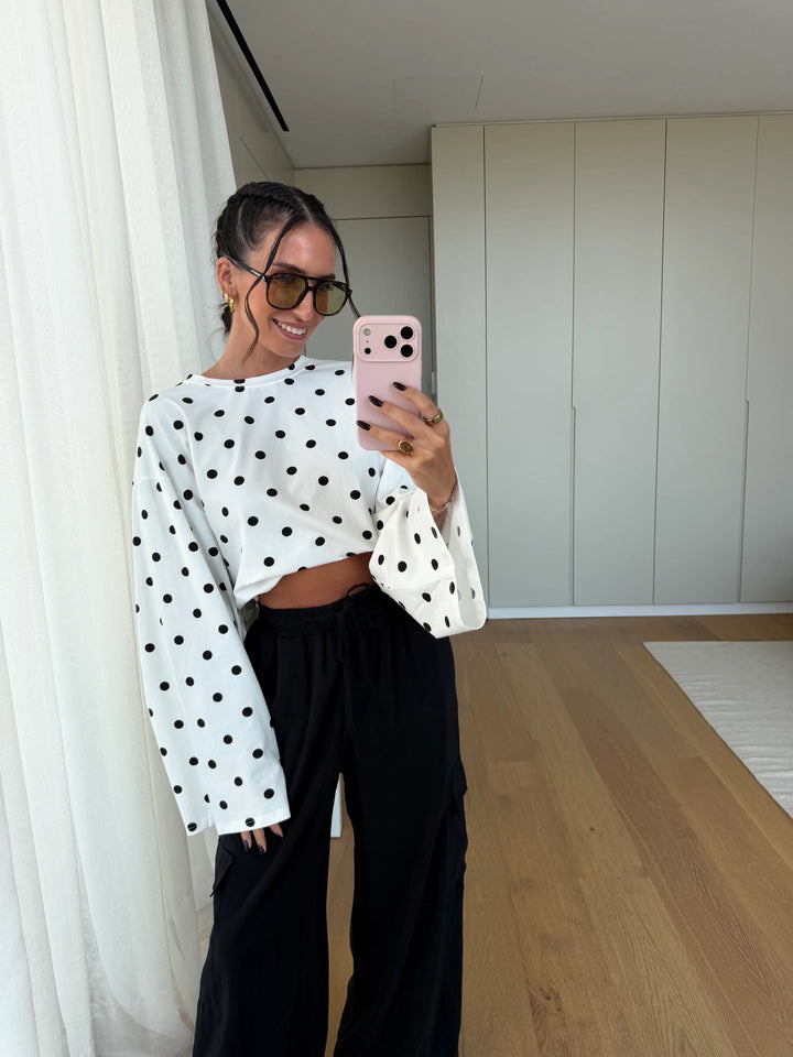 Oversize Dot Longsleeve – White