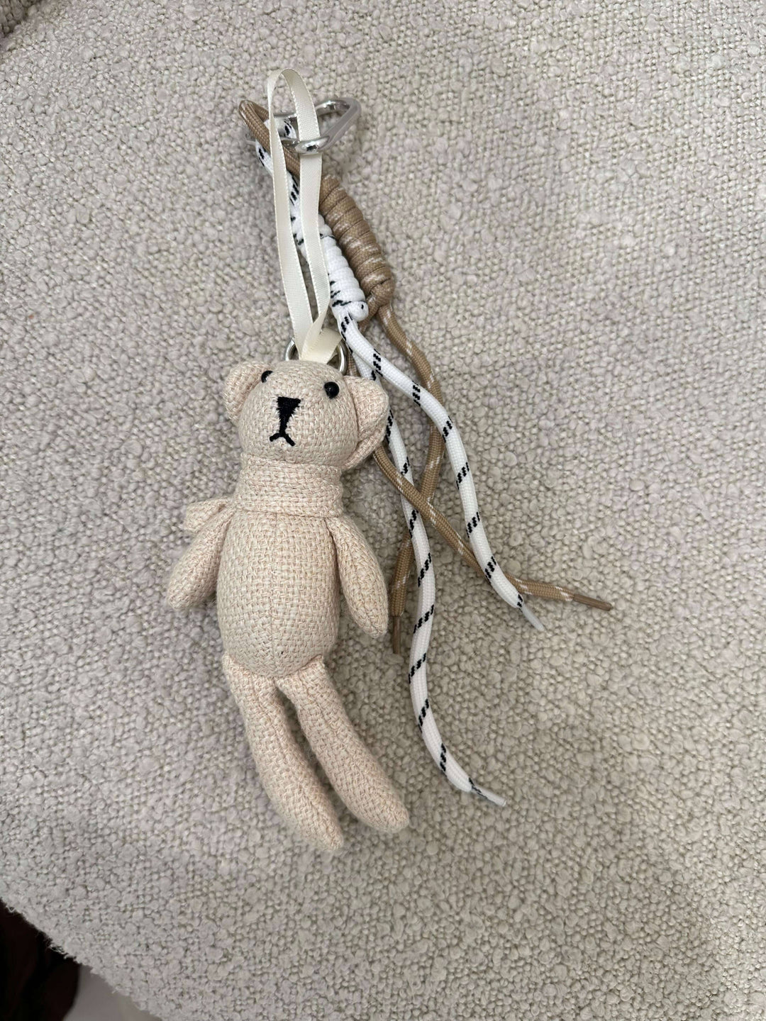 Bären Schlüsselanhänger in Creme Schlüsselanhänger Lisas Boutique 