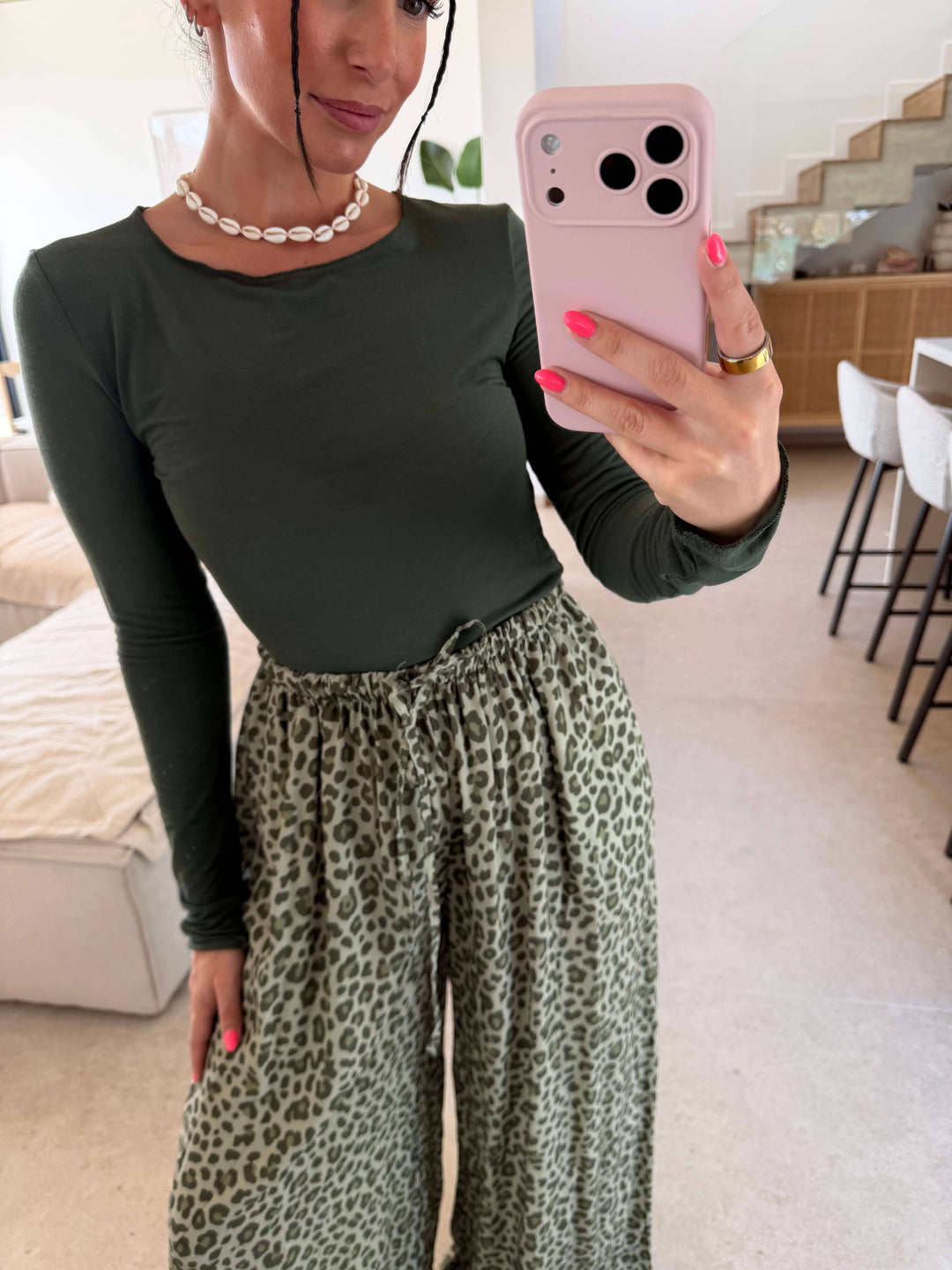 Basic Langarm in Khaki Pullover Lisas Boutique 