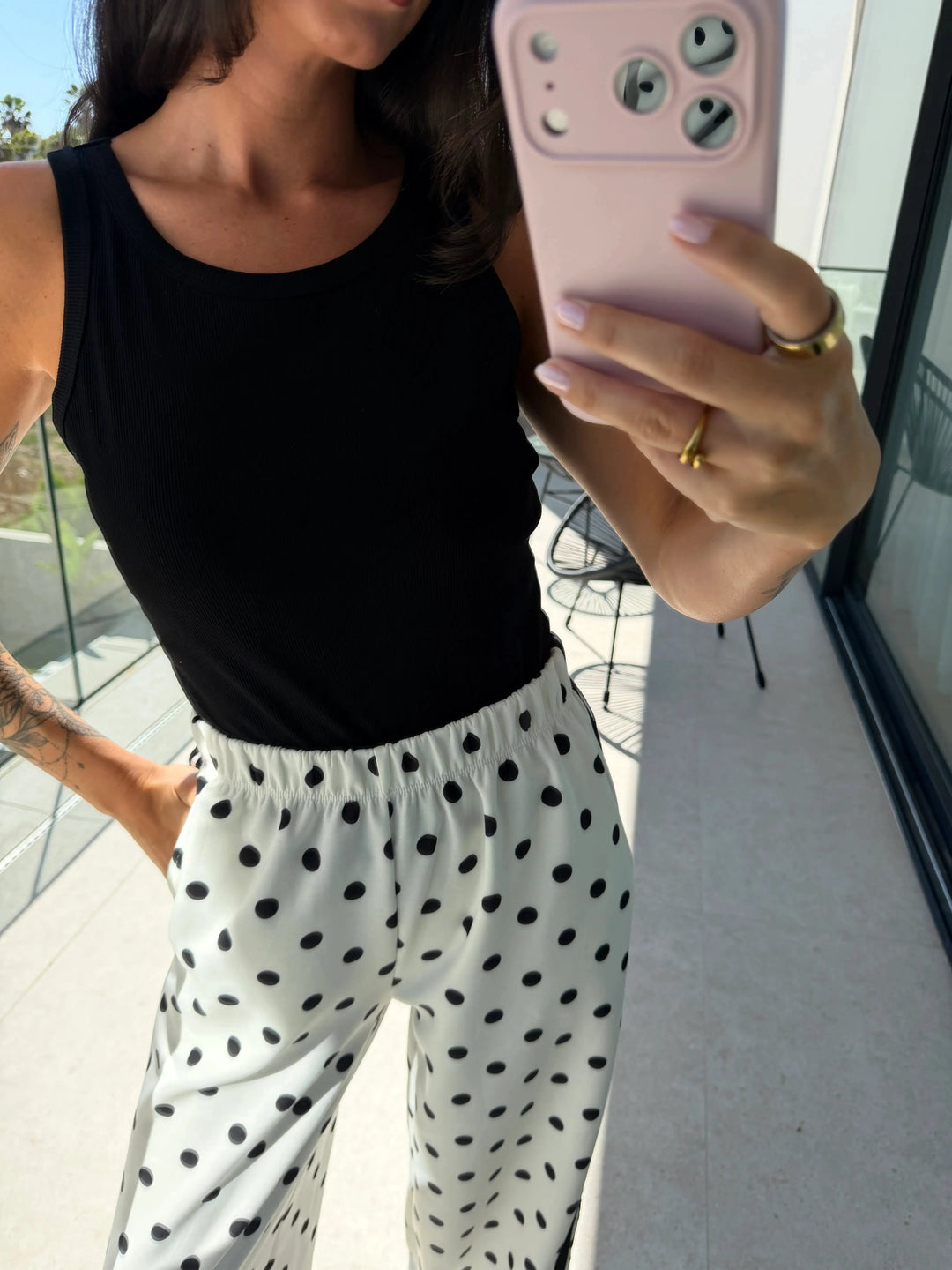 Basic Top – Schwarz Top Lisas Boutique 