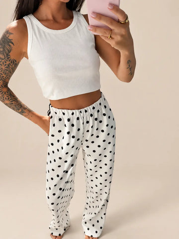 Basic Top Damen in Weiß, Detailansicht | Lisa’s Boutique