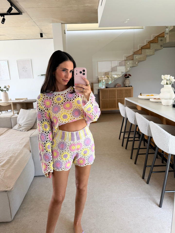 Blumen Häkel Shorts – Creme/Bunt Shorts Lisas Boutique 