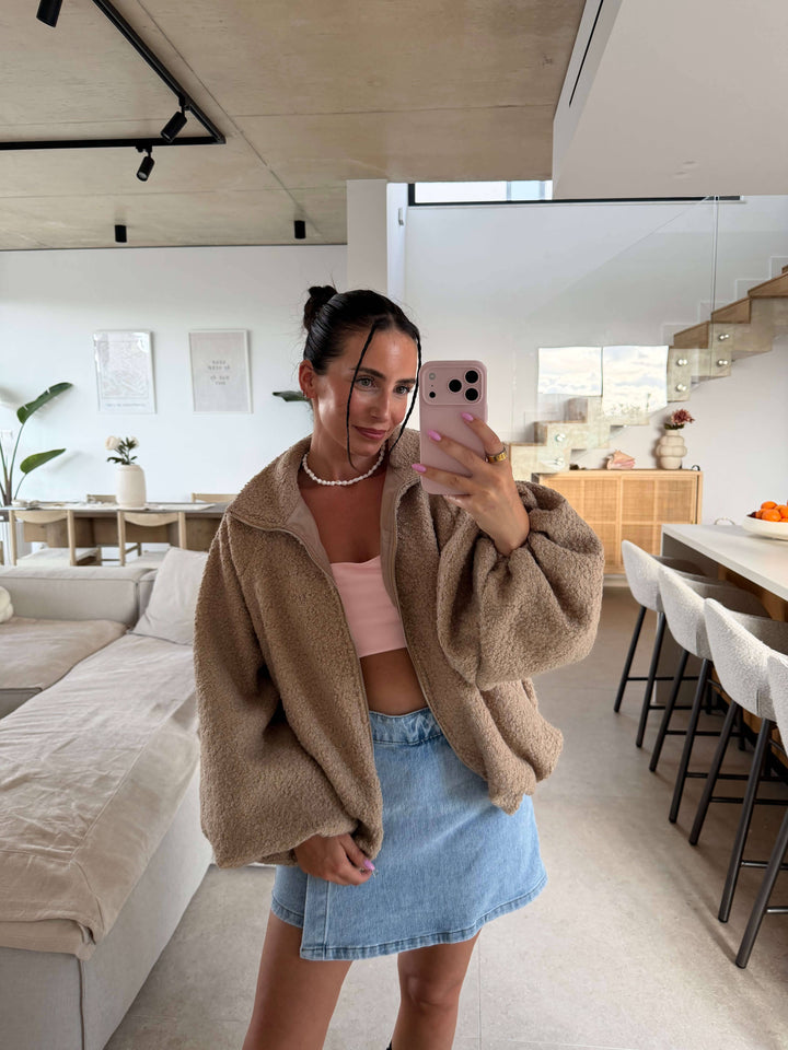 Bouclé Jacke mit Reißverschluss – Beige Jacke Lisas Boutique 