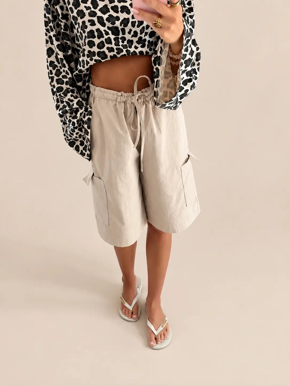 Women’s cargo trousers in Beige with patch pockets and a drawstring waist | Lisa’s Boutique