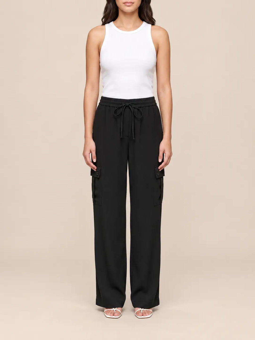 Cargobroek dames in Zwart, zijaanzicht | Lisa’s Boutique