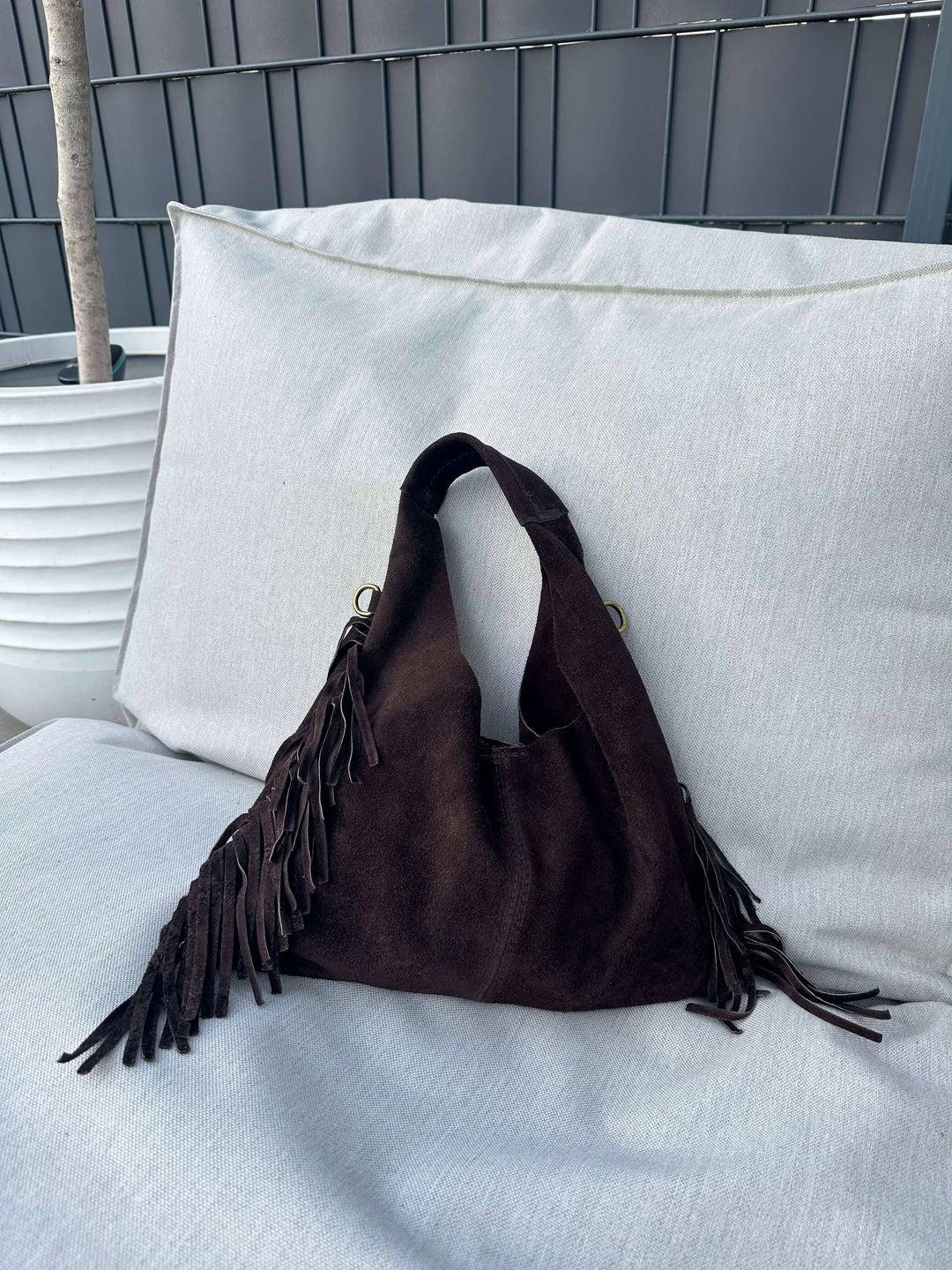 Dunkelbraune Fransen-Schultertasche in Wildlederoptik Tasche Lisas Boutique Dunkelbraun 