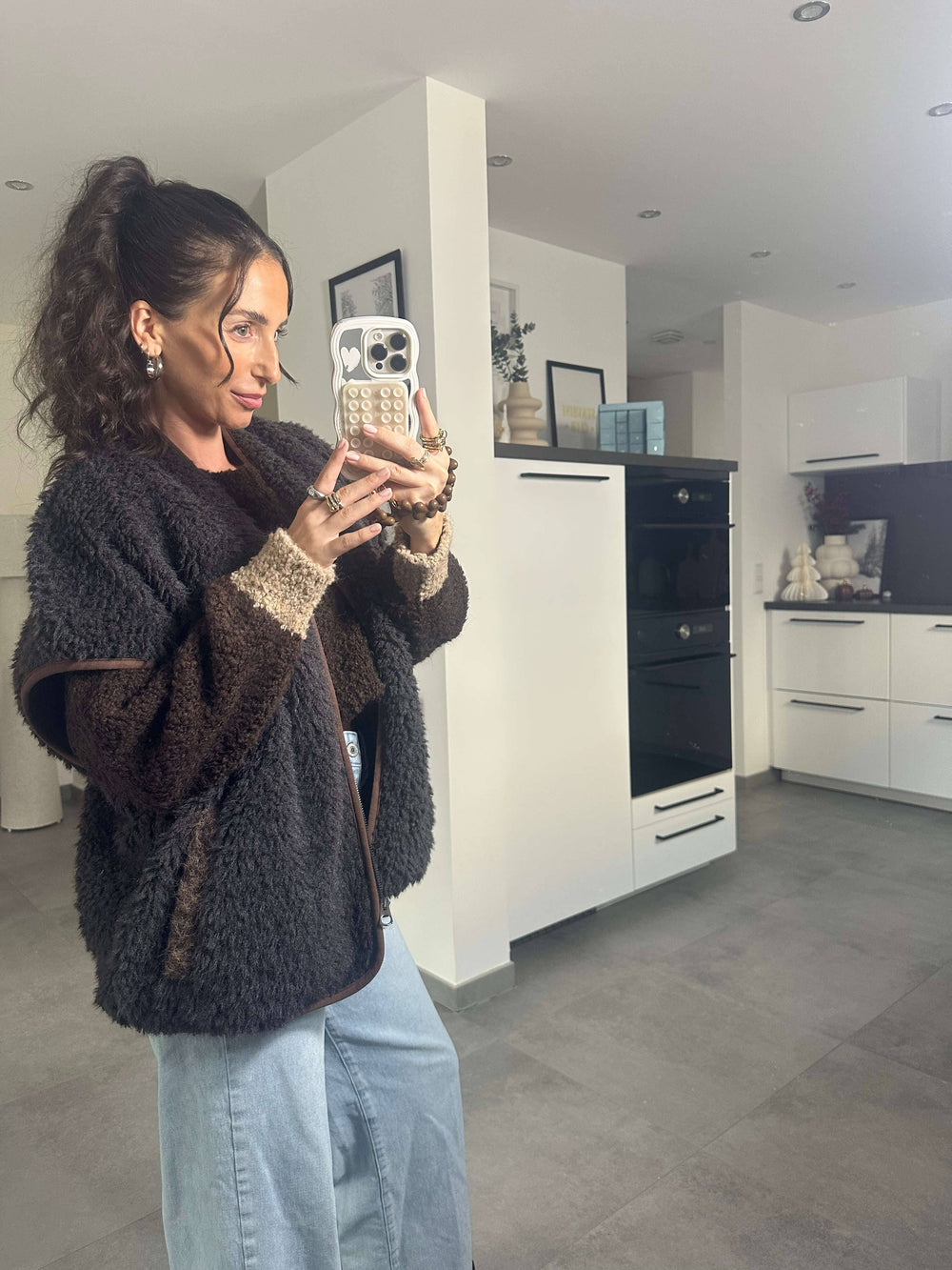 Flauschige Weste mit Reißverschluss – Dunkelbraun Weste Lisas Boutique 