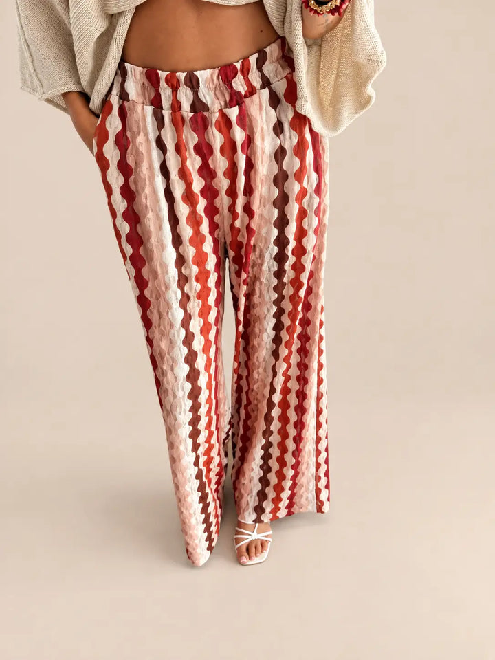 Women’s trousers in Beige | Lisa’s Boutique