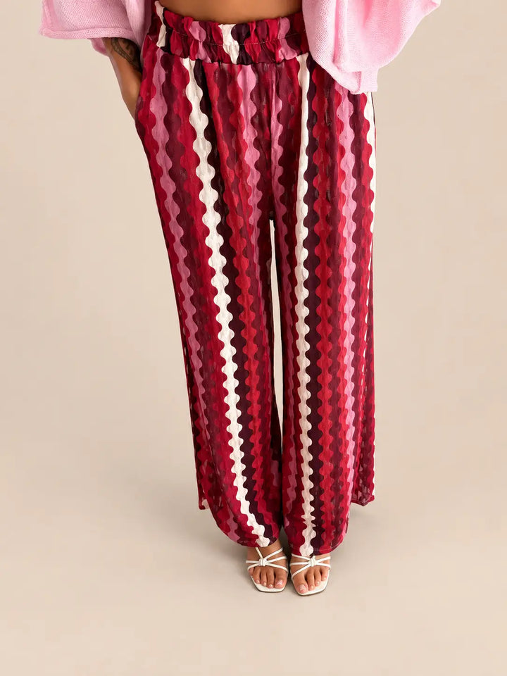 Women’s trousers in Bordeaux | Lisa’s Boutique