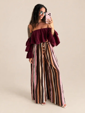 Brązowe szerokie spodnie damskie w paski z elastycznym pasem | Lisa’s Boutique