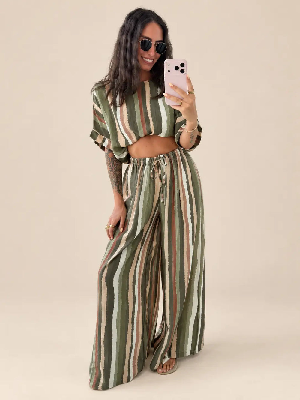 Gestreifte Schlabberhose Damen in Khaki | Lisa’s Boutique