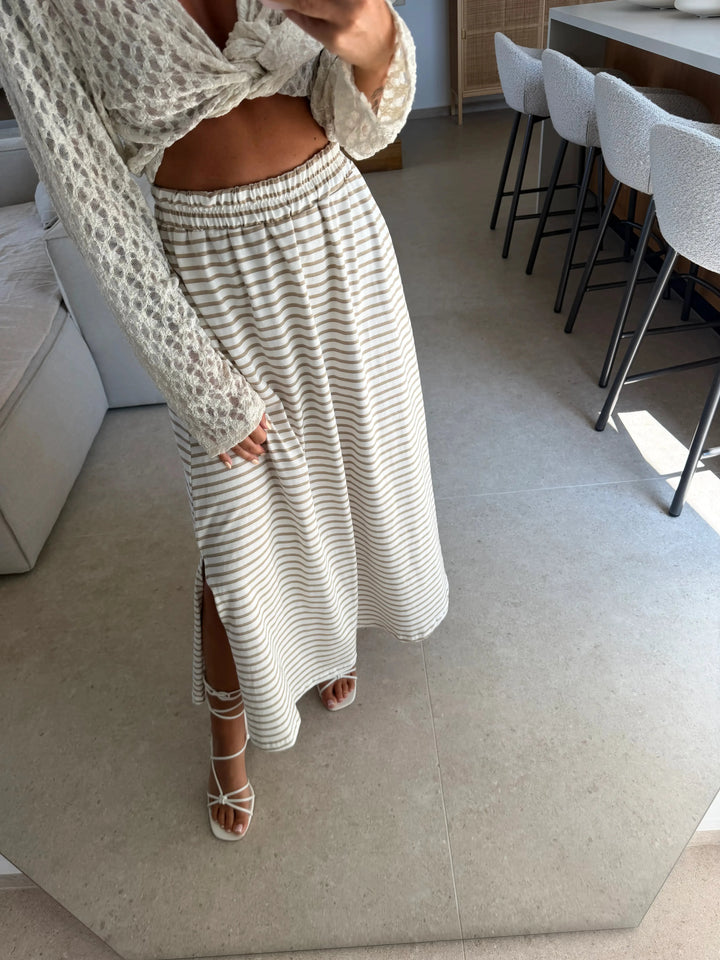 Gestreifter Rock – Weiß/Beige Rock Lisas Boutique 