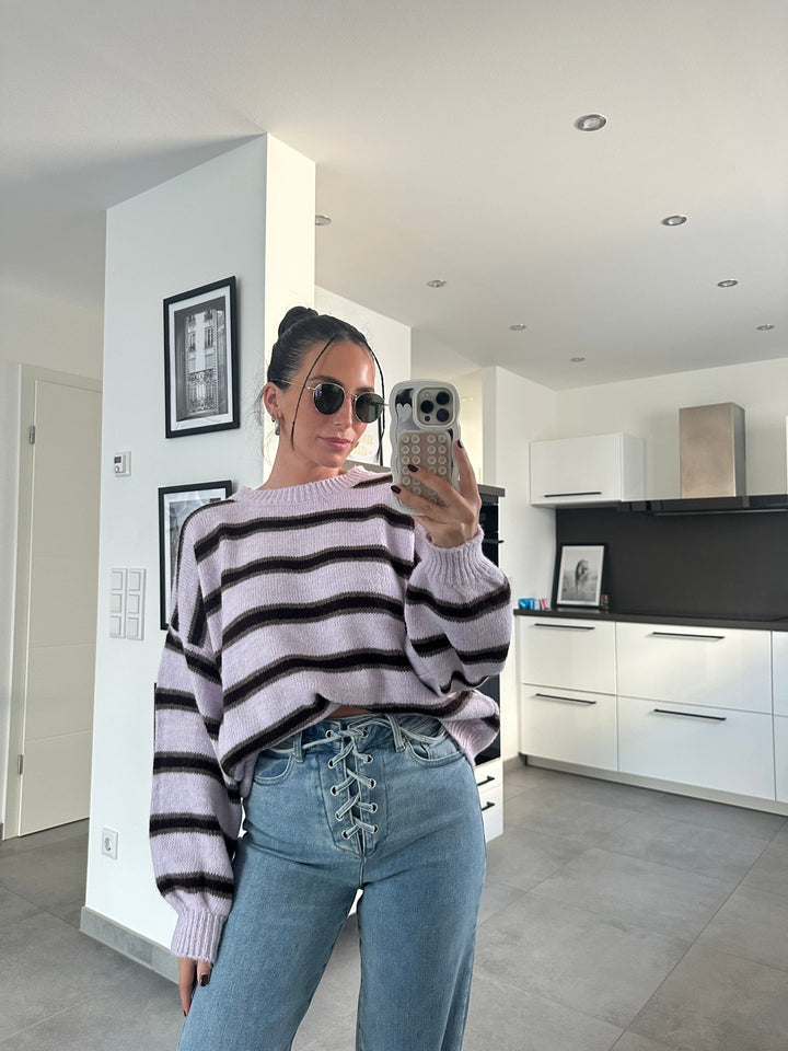 Gestreifter Strickpullover - Flieder Pullover Lisas Boutique 