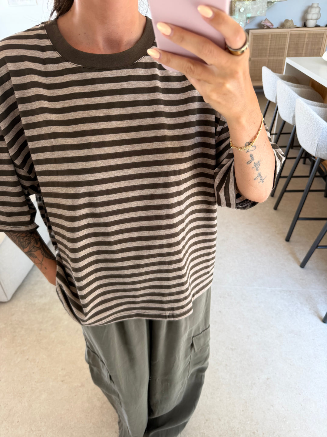 Women’s striped shirt in Khaki, Detail view | Lisa’s Boutique