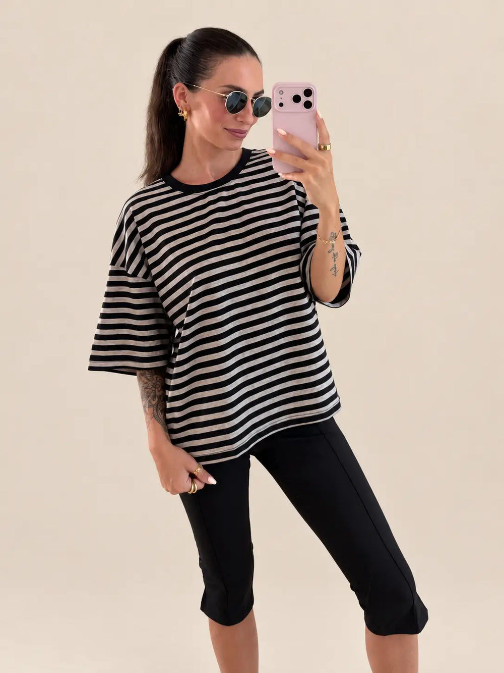 Gestreiftes Shirt Damen in Schwarz, Detailansicht | Lisa’s Boutique