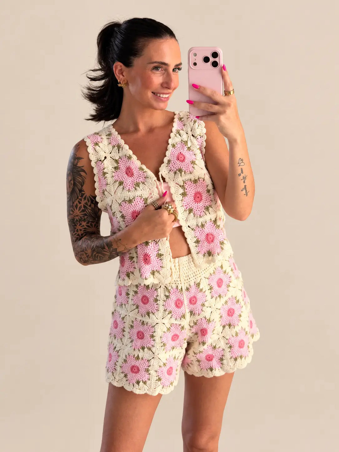 Häkelweste Beige Rosa | Lisa’s Boutique