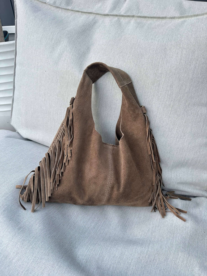 Hellbraune Fransen-Schultertasche in Wildlederoptik Tasche Lisas Boutique Braun 