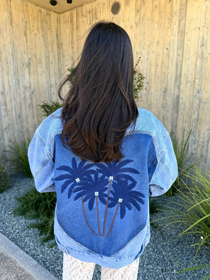Jeansjacke mit Palmenprint – Blau Jacke Lisas Boutique 