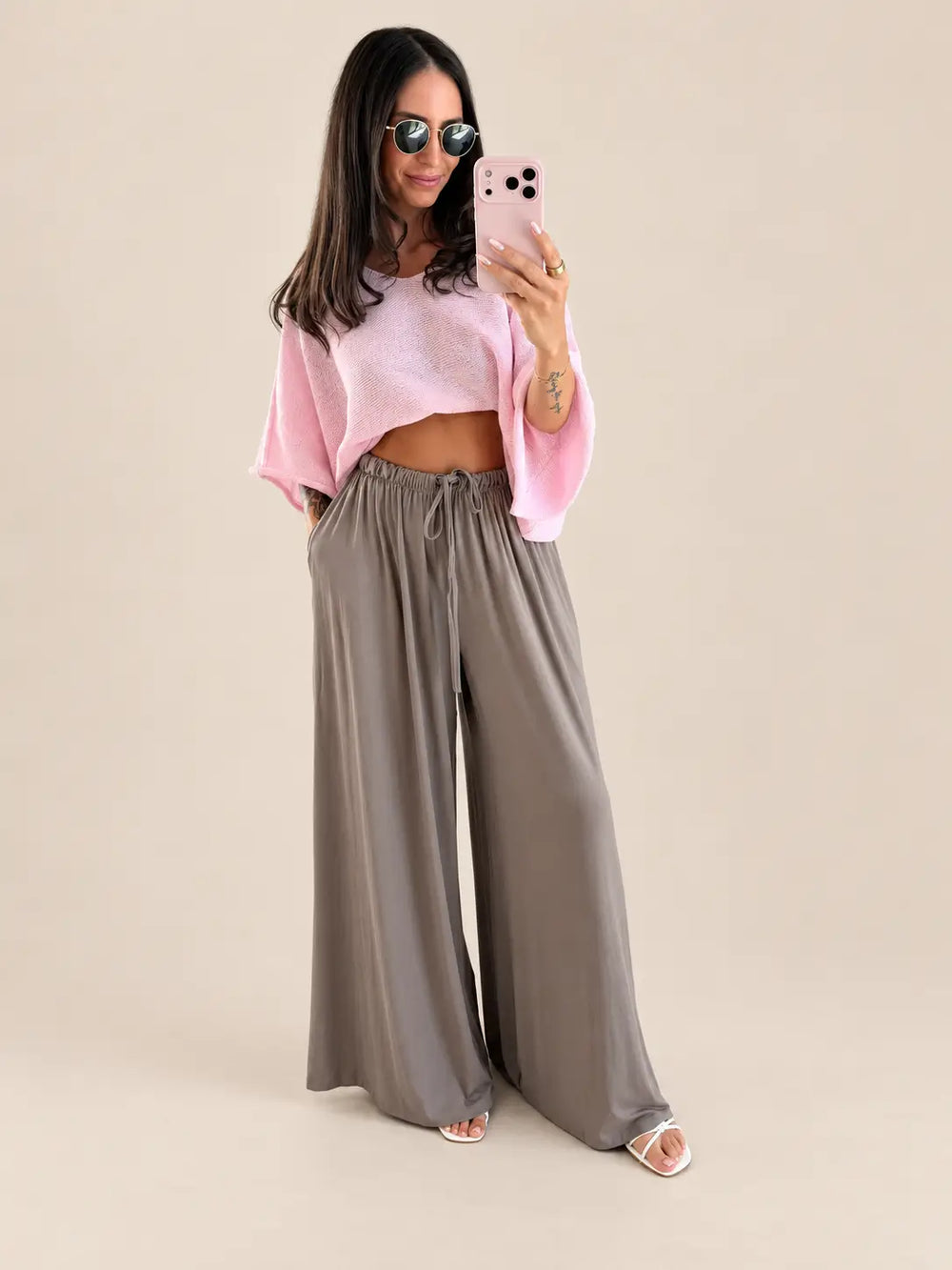 Jersey Stoffhose Damen in Taupe mit weitem Bein und Bindebund | Lisa’s Boutique