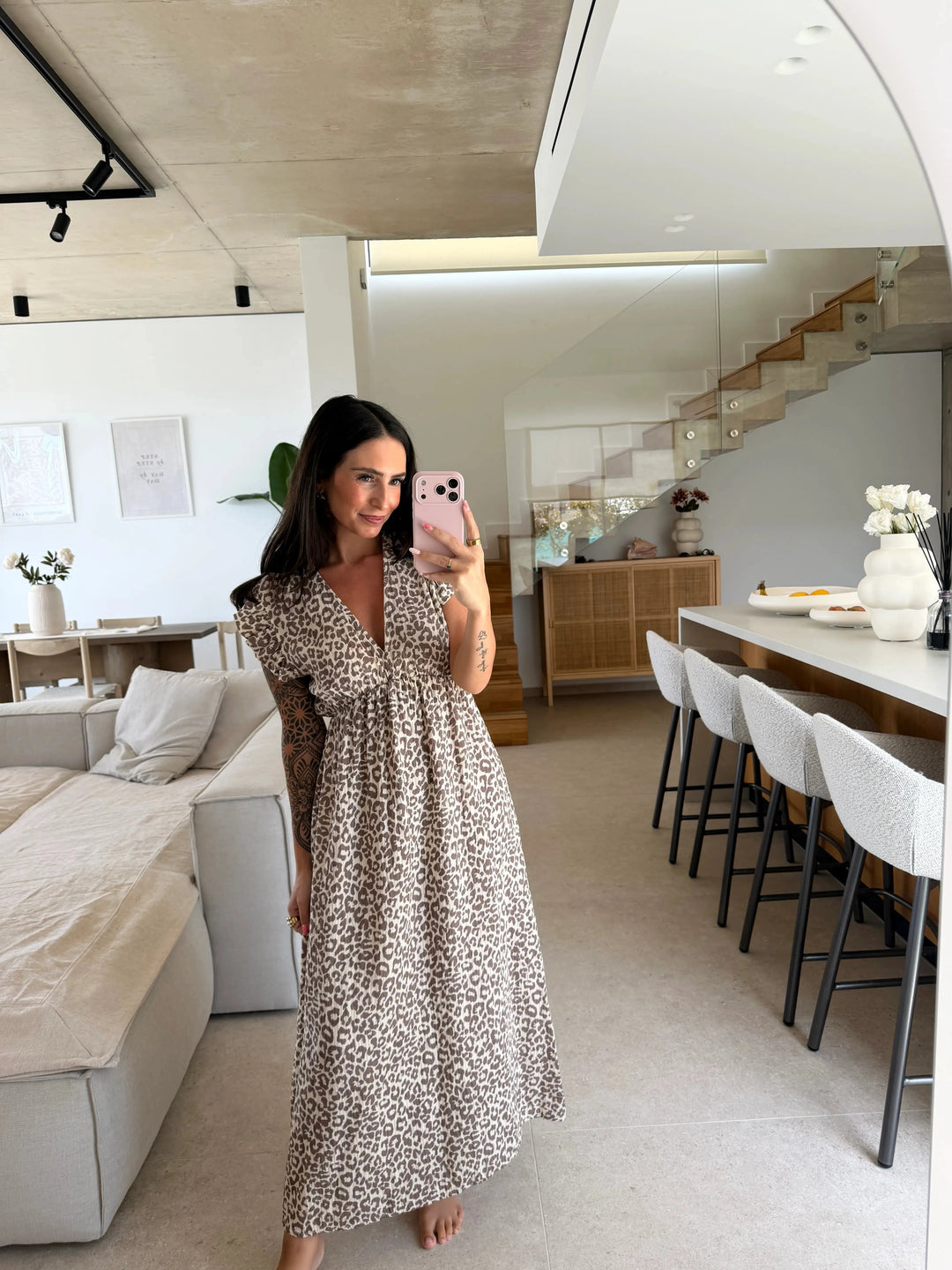 Kleid mit Leo-Print – Taupe Kleid Lisas Boutique 