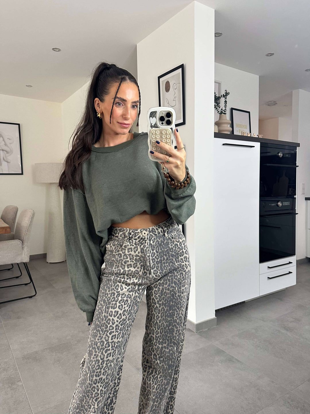 Lässiger Pullover – Khaki Pullover Lisas Boutique 