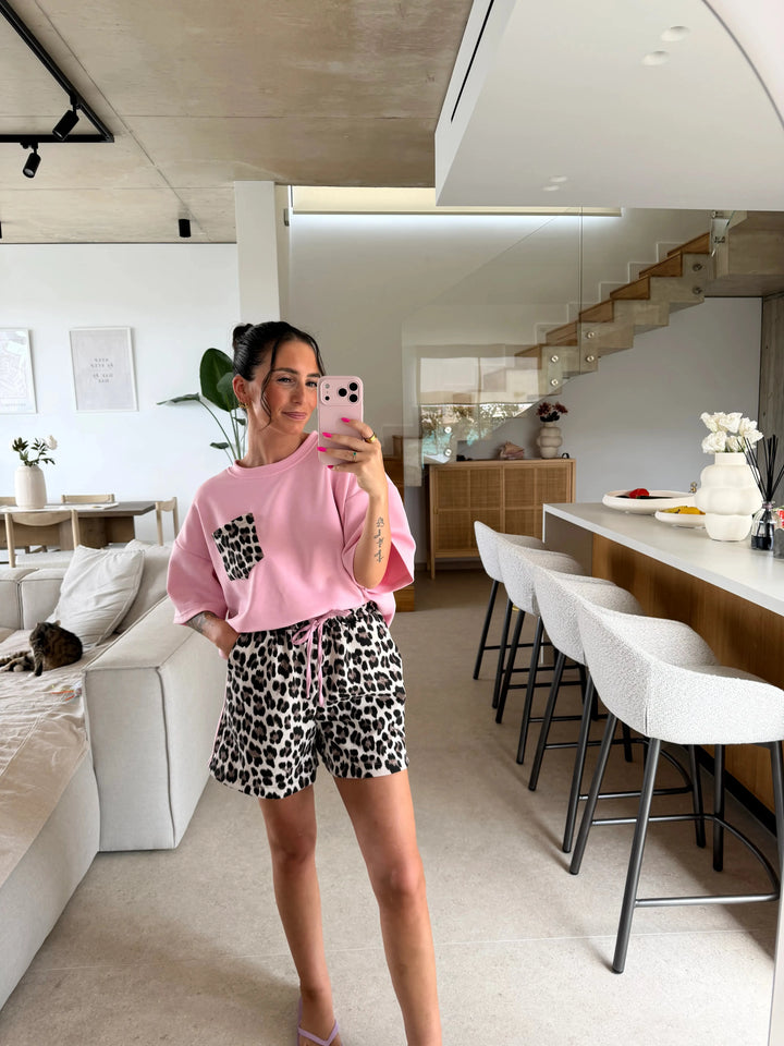 Leo Shorts - Rosa Shorts Lisas Boutique 