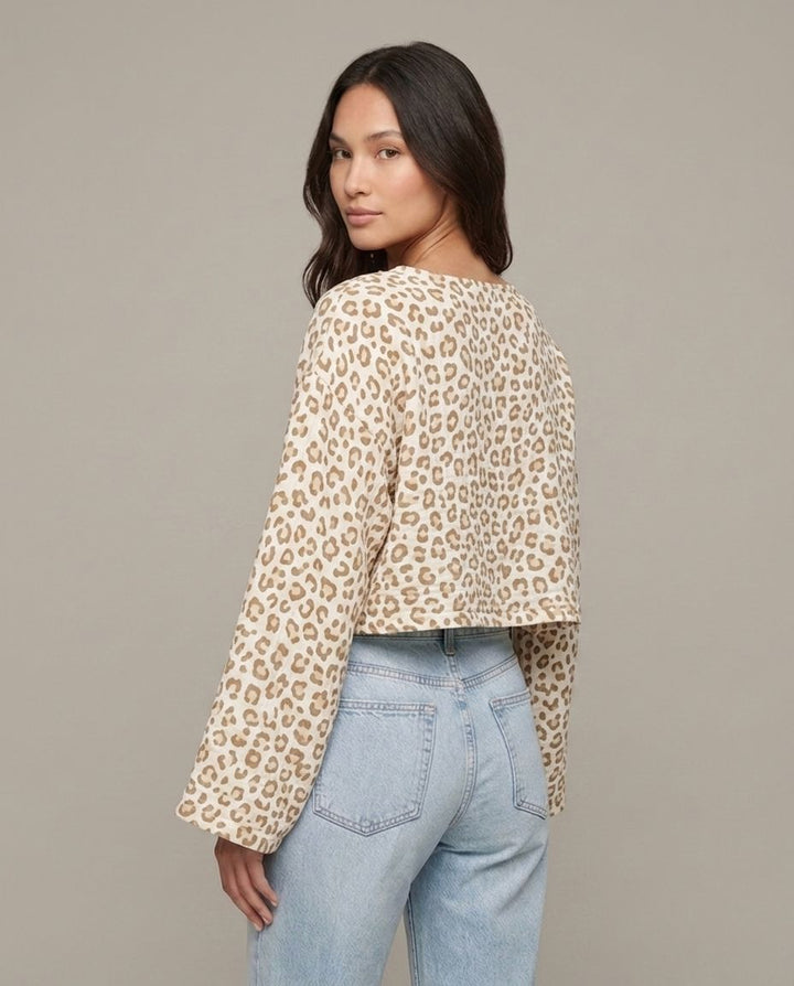 Leopard Musselin Langarmshirt Beige Detailansicht | Lisa’s Boutique