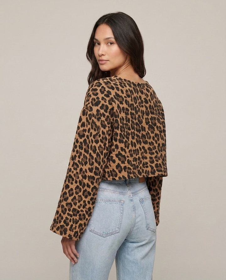 Leopard Musselin Langarmshirt Braun Detailansicht | Lisa’s Boutique