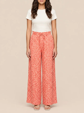 Luipaardprint broek dames in Abrikoos, Zijaanzicht | Lisa’s Boutique
