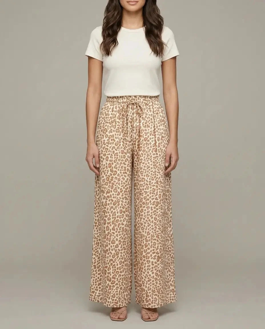 Leoprint Schlabberhose Beige Seitenansicht | Lisa’s Boutique