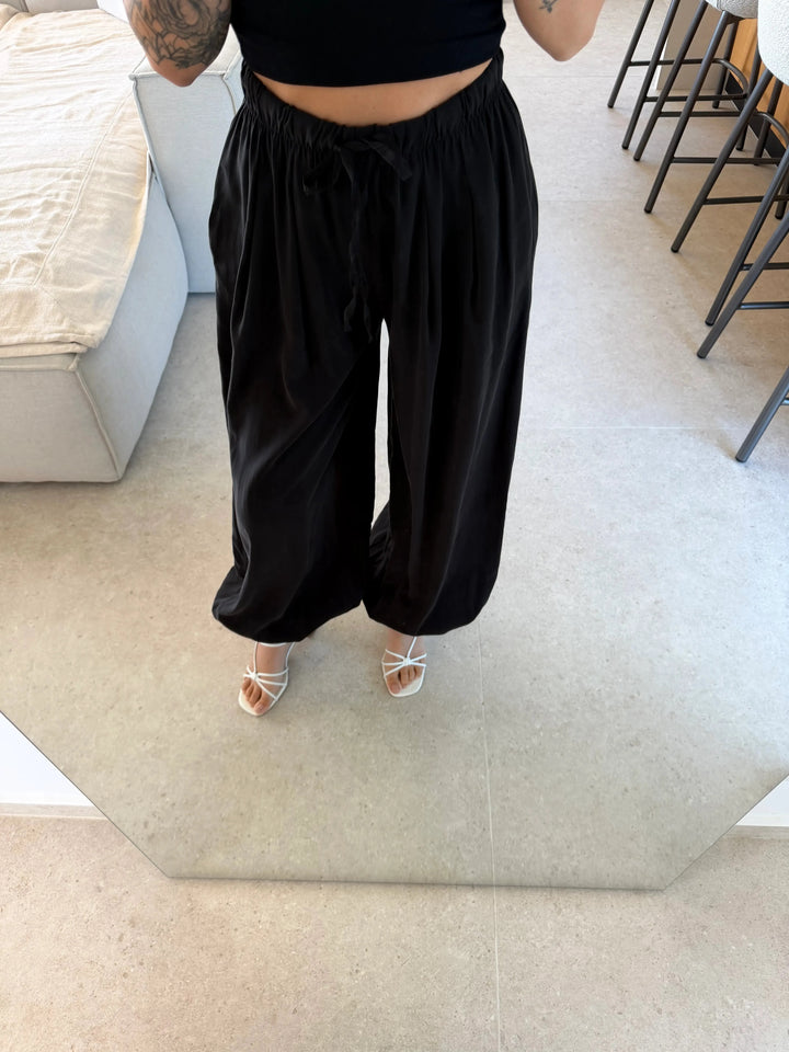 Lockere Hose – Schwarz Hose Lisas Boutique 