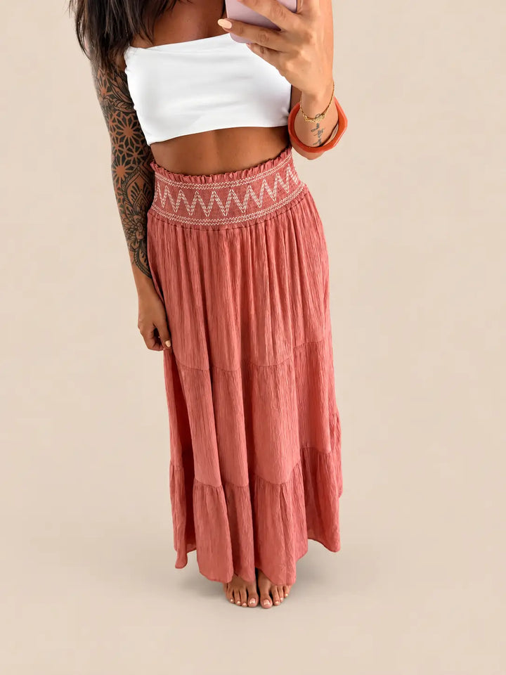 Women’s maxi skirt in Pepper Rose, close up of the smocked waistband | Lisa’s Boutique