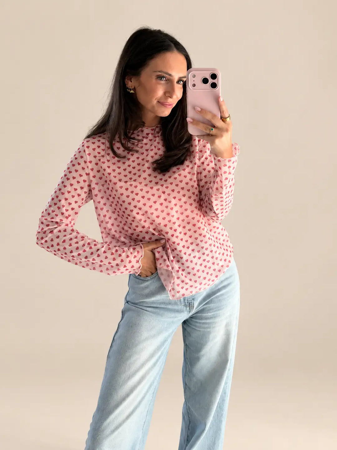 Mesh Longsleeve Damen in Rosa mit Herzen, Detailansicht | Lisa’s Boutique