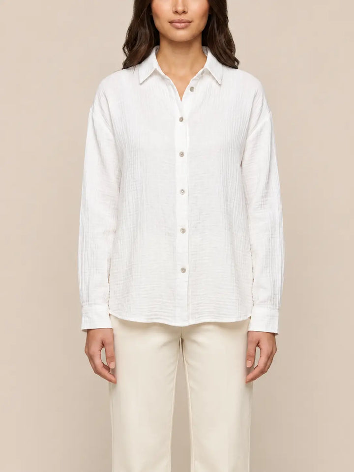 Women’s muslin blouse in White, Front view | Lisa’s Boutique